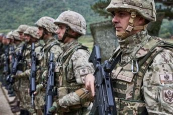 Crna Gora šalje štabnog oficira u Multinacionalnu diviziju Jugoistok Crna Gora šalje štabnog oficira u Multinacionalnu diviziju Jugoistok