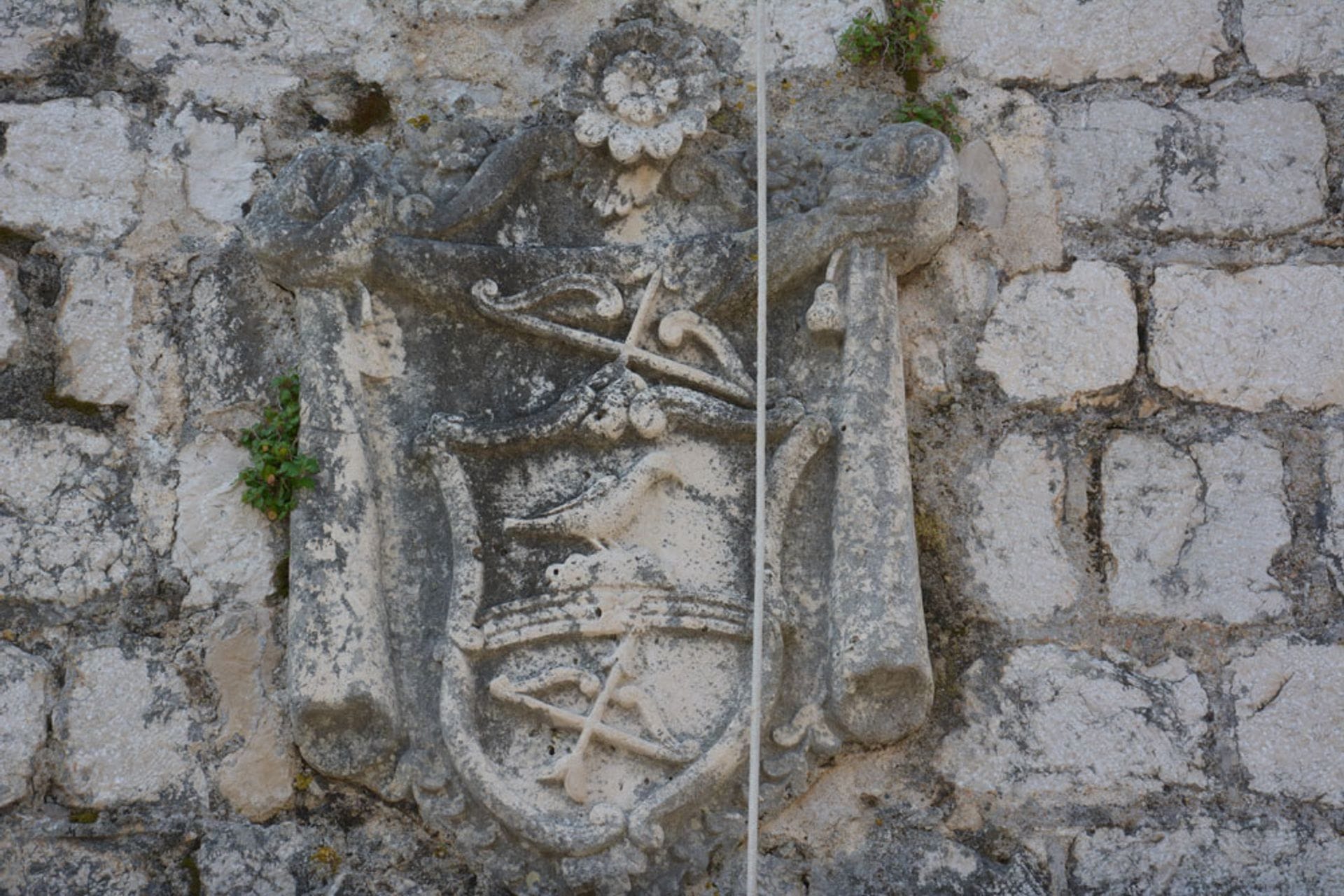 Fotografija 2: Primjer očuvane ambijentalne vrijednosti: Crkva Gospe od Karmena u Prčanju