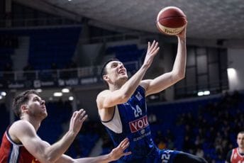 Podgoričani stigli do 10. pobjede u nizu: Borac ubjedljivo poražen u "Morači", meč riješen u trećem kvartalu Podgoričani stigli do 10. pobjede u nizu: Borac ubjedljivo poražen u "Morači", meč riješen u trećem kvartalu