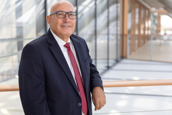 Kakouris: Stroga fiskalna politika i ekonomski rast ključni za pad duga u odnosu na BDP Kakouris: Stroga fiskalna politika i ekonomski rast ključni za pad duga u odnosu na BDP