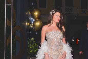 Crnogorska misica organizovala gala proslavu nakon povratka iz Indije i poručila: Obećavam da vas neću razočarati ni u narednom periodu Crnogorska misica organizovala gala proslavu nakon povratka iz Indije i poručila: Obećavam da vas neću razočarati ni u narednom periodu