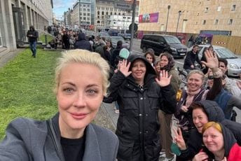 Julija Navaljna pristalicama: Hvala svima koji ste izašli na glasanje u gradovima širom svijeta Julija Navaljna pristalicama: Hvala svima koji ste izašli na glasanje u gradovima širom svijeta