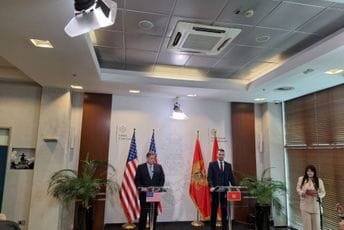 Eskobar: Nadam se da shvatate koliko je članstvo u Alijansi važno; Brine odnos dijela većine prema BiH i Kosovu Eskobar: Nadam se da shvatate koliko je članstvo u Alijansi važno; Brine odnos dijela većine prema BiH i Kosovu