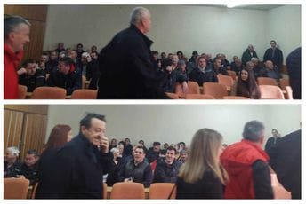 Sjednica SO Šavnik još nije počela, data pauza; Jakić: Policija ne želi da interveniše Sjednica SO Šavnik još nije počela, data pauza; Jakić: Policija ne želi da interveniše