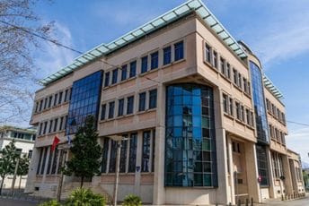 Sve vidljivija kriza u podgoričkoj vlasti: Danas neće biti još jedne sjednice odbora Sve vidljivija kriza u podgoričkoj vlasti: Danas neće biti još jedne sjednice odbora