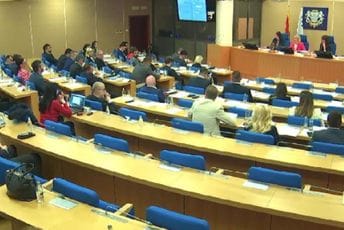 PES uslovljava: Nema pregovora o Podgorici bez zvaničnih zahtjeva PES uslovljava: Nema pregovora o Podgorici bez zvaničnih zahtjeva