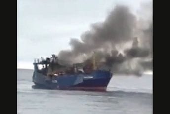 (VIDEO) Rusi slučajno potopili vlastiti brod, poginula tri mornara (VIDEO) Rusi slučajno potopili vlastiti brod, poginula tri mornara