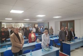 Na predlog Kneževića: Vukićević i Zogović izabrani za potpredsjednike DNP Na predlog Kneževića: Vukićević i Zogović izabrani za potpredsjednike DNP