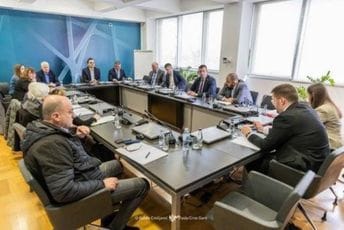 Koprivica: Snimaćemo popis i uništenje nelegalnih cigareta Koprivica: Snimaćemo popis i uništenje nelegalnih cigareta