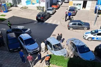 Lančani udes pet vozila u Baru Lančani udes pet vozila u Baru