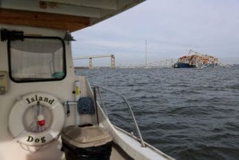 Zahvaljujući posadi broda spriječena još veća tragedija u Baltimoru