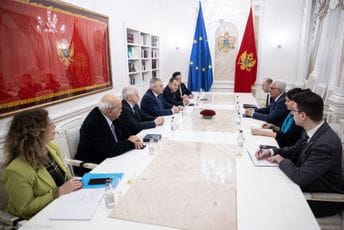 Mandić sa Interparlamentarnom skupštinom pravoslavlja: Razviti dijalog sa drugim monoteističkim religijama Mandić sa Interparlamentarnom skupštinom pravoslavlja: Razviti dijalog sa drugim monoteističkim religijama