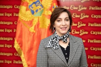 Marković: Milatović trebao da raspiše sve lokalne izbore u jednom danu, a ne da ih neracionalno razdvaja kao nekad Đukanović Marković: Milatović trebao da raspiše sve lokalne izbore u jednom danu, a ne da ih neracionalno razdvaja kao nekad Đukanović