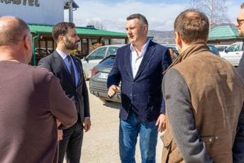 Radulović: Dionica puta Nikšić-Kuside u završnoj fazi, očekujem da bude otvorena za saobraćaj do polovine juna Radulović: Dionica puta Nikšić-Kuside u završnoj fazi, očekujem da bude otvorena za saobraćaj do polovine juna