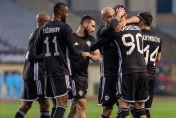 Janković i Vešović slave novu titulu: Karabah je ponovo prvak Azerbejdžana Janković i Vešović slave novu titulu: Karabah je ponovo prvak Azerbejdžana