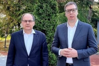 Šmit: Dodik nije uspio da Vučića privuče na svoj put