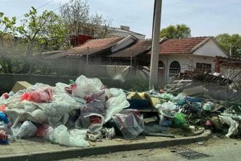 (FOTO) Podgorička svakodnevica: Đe god nađeš zgodno mjesto tu smeće ostavi (FOTO) Podgorička svakodnevica: Đe god nađeš zgodno mjesto tu smeće ostavi
