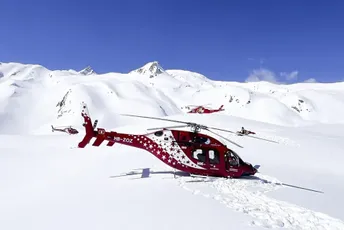 Srušio se helikopter na Alpima: Ima stradalih i povrijeđenih Srušio se helikopter na Alpima: Ima stradalih i povrijeđenih