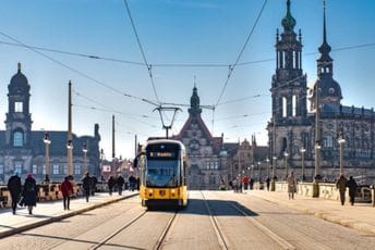 Grad sa impresivnom pričom: Iznikao iz "pepela", uklonjen sa UNESCO liste.... Grad sa impresivnom pričom: Iznikao iz "pepela", uklonjen sa UNESCO liste....