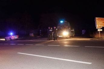 Kod državljanina BiH pronađen pištolj: Uhapšen i drugi osumnjičeni za sinoćnje ubistvo na Meterizima Kod državljanina BiH pronađen pištolj: Uhapšen i drugi osumnjičeni za sinoćnje ubistvo na Meterizima