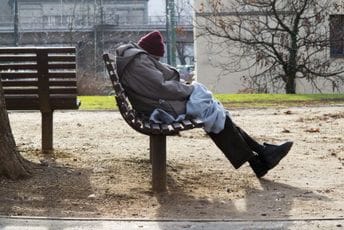 Crna Gora nema beskućnika ili ih samo nije registrovala? Crna Gora nema beskućnika ili ih samo nije registrovala?