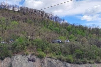 Nastavlja se potraga za tijelom djevojčice Danke: Policija pretražuje dvije deponije Nastavlja se potraga za tijelom djevojčice Danke: Policija pretražuje dvije deponije