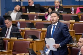 Abazović: Nije na vlasti u Srbiji da se miješa u procese u Crnoj Gori