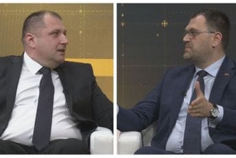 Anđušić: CEDIS uništen; Čađenović: SDT nema vremena da se bavi nama od DPS-a Anđušić: CEDIS uništen; Čađenović: SDT nema vremena da se bavi nama od DPS-a