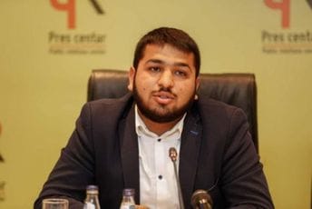 Ahmetović: Problemi Roma zahtijevaju dugoročno rješavanje i strategiju koju će implementirati sve nadležne institucije Ahmetović: Problemi Roma zahtijevaju dugoročno rješavanje i strategiju koju će implementirati sve nadležne institucije