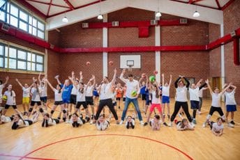 Olimpijska mreža Crne Gore: Vjerujemo da ”JEDAN mijenja svijet” Olimpijska mreža Crne Gore: Vjerujemo da ”JEDAN mijenja svijet”