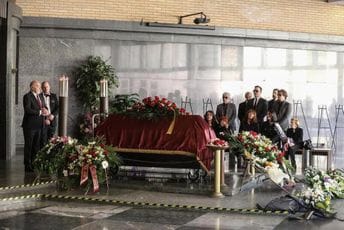 U Zagrebu sahranjen Veljko Bulajić