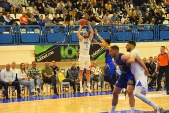 Poraz Sutjeske, ali nije još ništa gotovo: Novosađani rastužili puno gledalište u Nikšiću Poraz Sutjeske, ali nije još ništa gotovo: Novosađani rastužili puno gledalište u Nikšiću