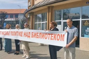 Pljevlja: Zaposleni u biblioteci štrajkovali, predsjednik Savjeta podnio ostavku, Đačić se ne oglašava