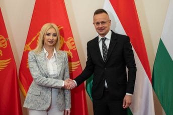 Gorčević-Sijarto: Crna Gora može da zatvori 10 pregovaračkih poglavlja do kraja godine Gorčević-Sijarto: Crna Gora može da zatvori 10 pregovaračkih poglavlja do kraja godine
