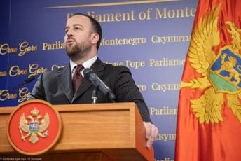 Nikolić: Rezolucija Aleksandra Vučića za zaustavljanje Crne Gore na evropskom putu