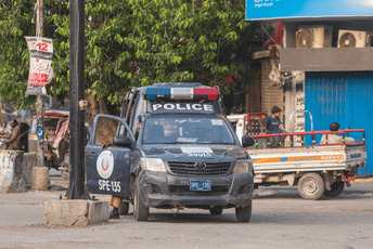 Naoružani napadači ubili 11 osoba u Pakistanu, policija traga za počiniteljima Naoružani napadači ubili 11 osoba u Pakistanu, policija traga za počiniteljima