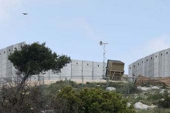 Izraelska odbrana od iranskog raketnog napada koštala je više od milijardu dolara
