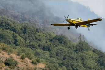 Samo jedan avion za gašenje požara je funkcionalan od tri koje Crna Gora ima Samo jedan avion za gašenje požara je funkcionalan od tri koje Crna Gora ima
