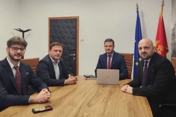 Čarapić i Dragović najavili povlačenje predloga izmjena Zakona o PIO