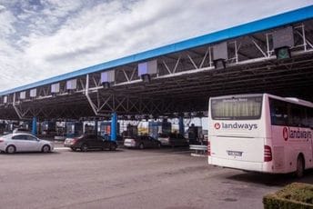 Srbija na granici s Hrvatskom blokirala autobuse s Kosova