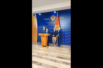 Abazović: Umjesto anti-mafija zakona Vlada predložila mafija zakon Abazović: Umjesto anti-mafija zakona Vlada predložila mafija zakon