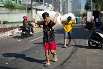 "Vjerovatno će biti gore": Ekstremne vrućine na Filipinima, izmjereno 47 stepeni