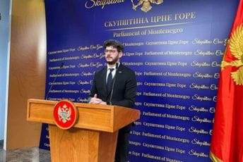 Čarapić: Vlada da povuče odluku o prinudnoj upravi u Šavniku, ako je to uslov opozicije