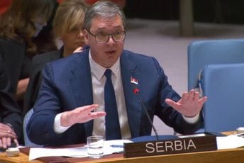 Vučić: Pozivamo grčku braću da ne glasaju za rezoluciju o Srebrenici