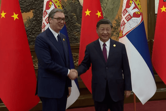 Vučić: Srbija podržava politiku jedne Kine