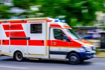 Četvoro djece propalo kroz krov sportske hale u Njemačkoj: Zadobili teške tjelesne povrede