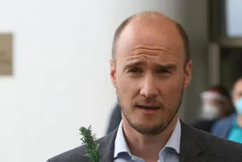 Božović: Crnogorska Vlada nema elementarnog dostojanstva u vođenju države Božović: Crnogorska Vlada nema elementarnog dostojanstva u vođenju države