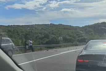 Na putu Podgorica - Cetinje:  U saobraćajnoj nesreći poginula jedna osoba