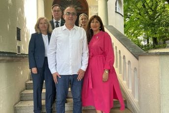"Novinarstvo je kiseonik demokratije": Podrška Dinku Gruhonjiću iz četiri ambasade u Beogradu