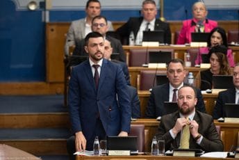Živković: Spremni smo da skratimo mandat Skupštini, da li je i Mandić?